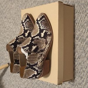 Madewell Chelsea Boots